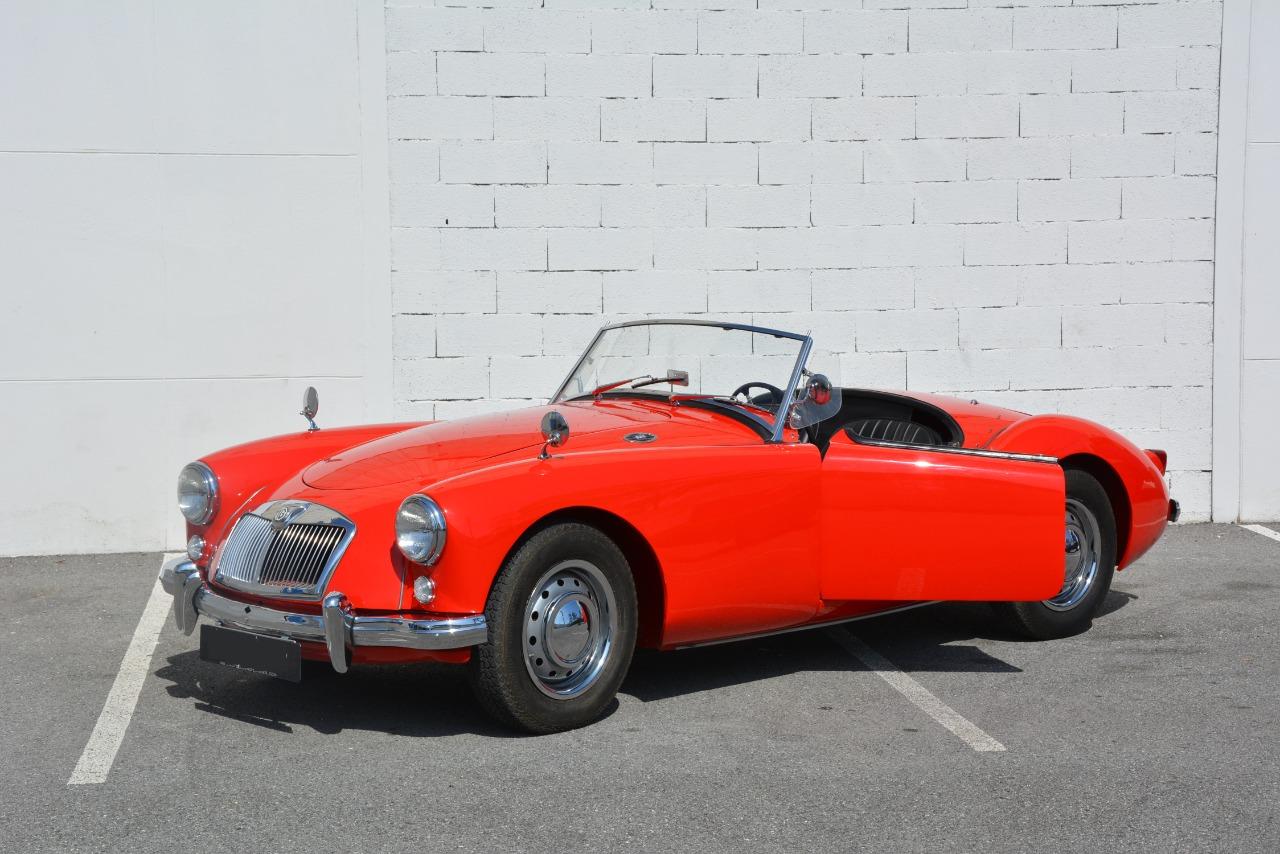 MG MGA 1500 Cabriolet - 1959 LesAnciennes.com
