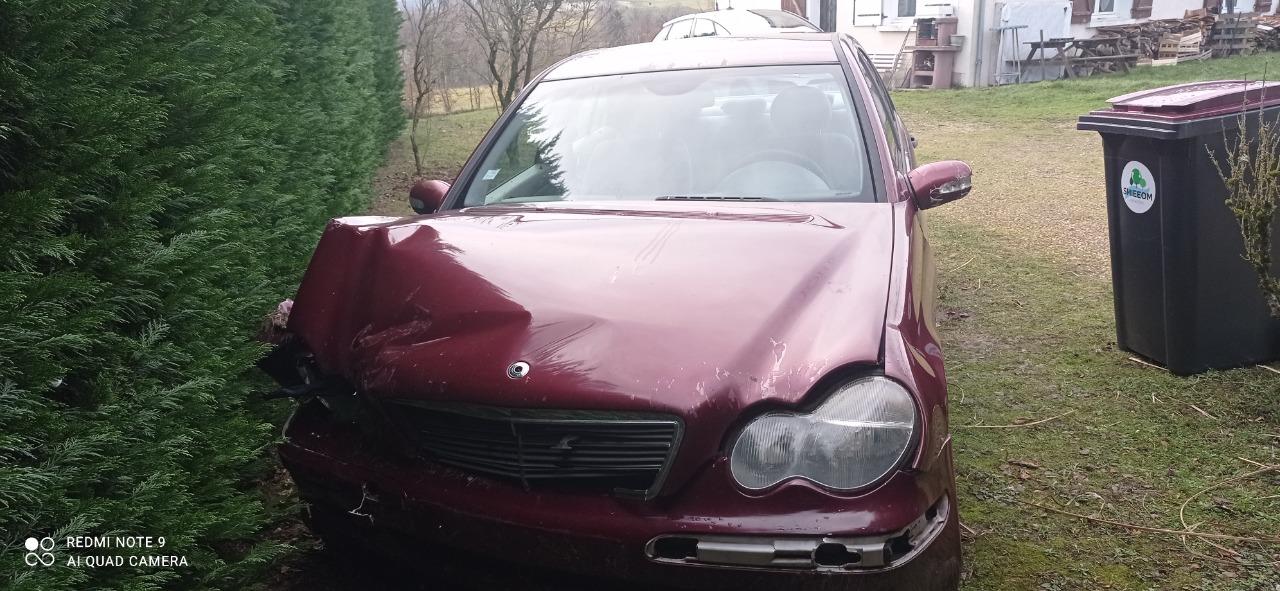 MERCEDES 220 C220 cdi - 2004 LesAnciennes.com