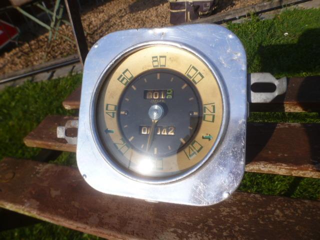 FORD Vedette vendome;compteur :JAEGER LesAnciennes.com