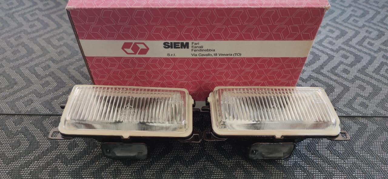 Antibrouillard PEUGEOT 309 GTI 405 MI 16 LesAnciennes.com