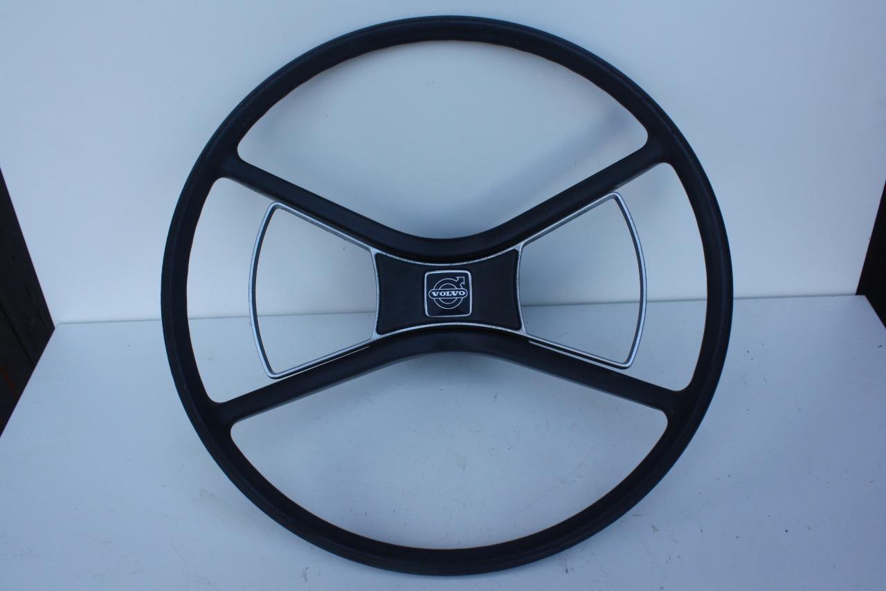 Volant d’origine Volvo Amazon P120 P 120 P130 130 LesAnciennes.com