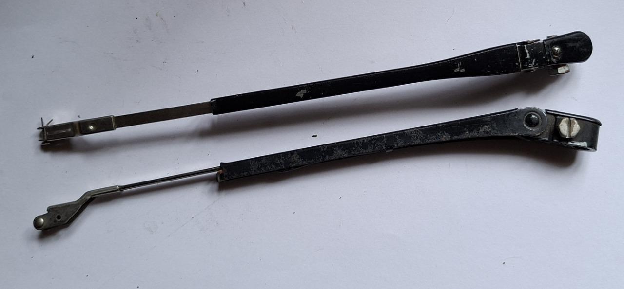 Pièces MARCHAL bras essuie glace tout typ jusque 1 LesAnciennes.com