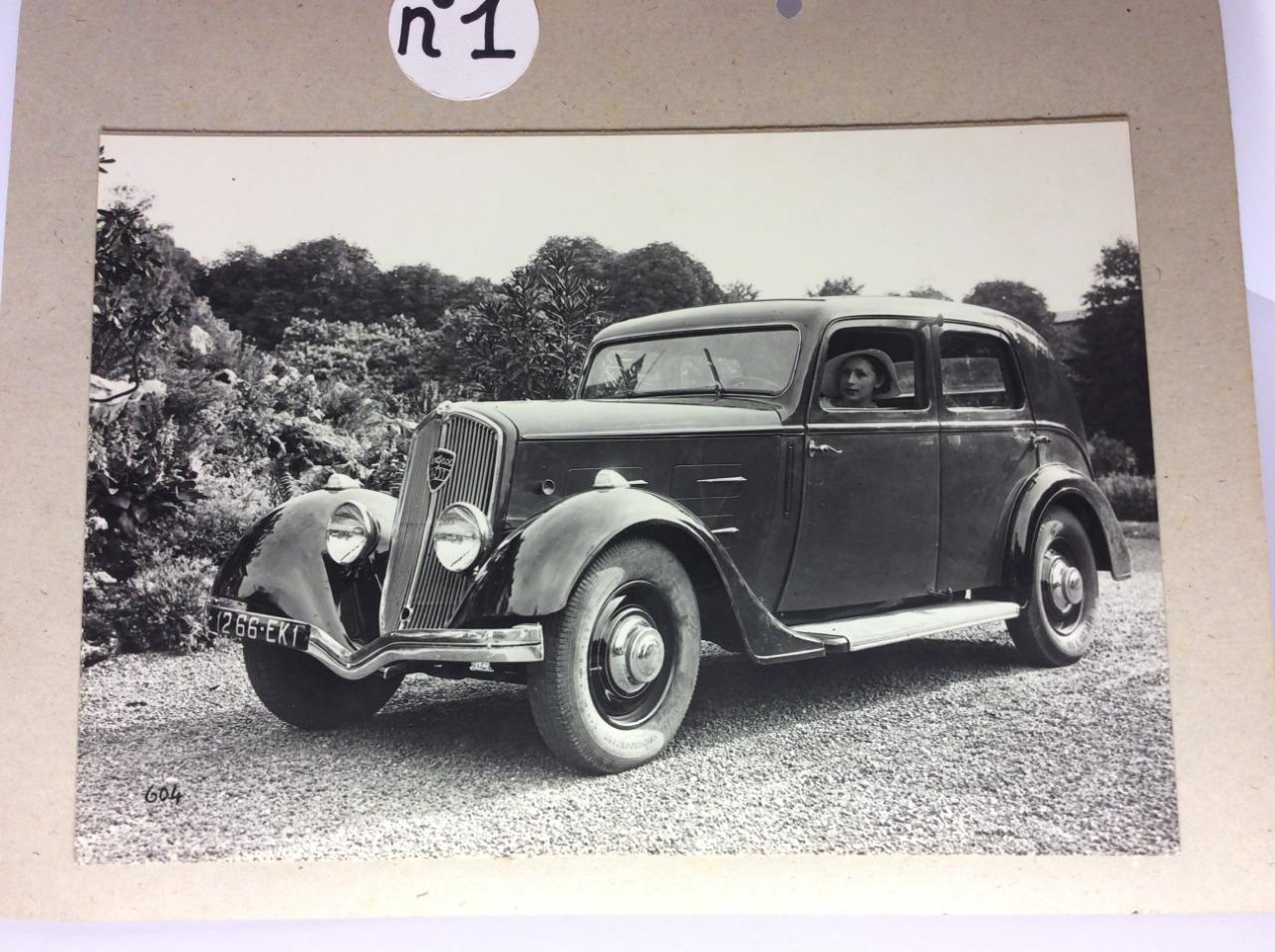 Photos PEUGEOT 401 D Berline LesAnciennes.com