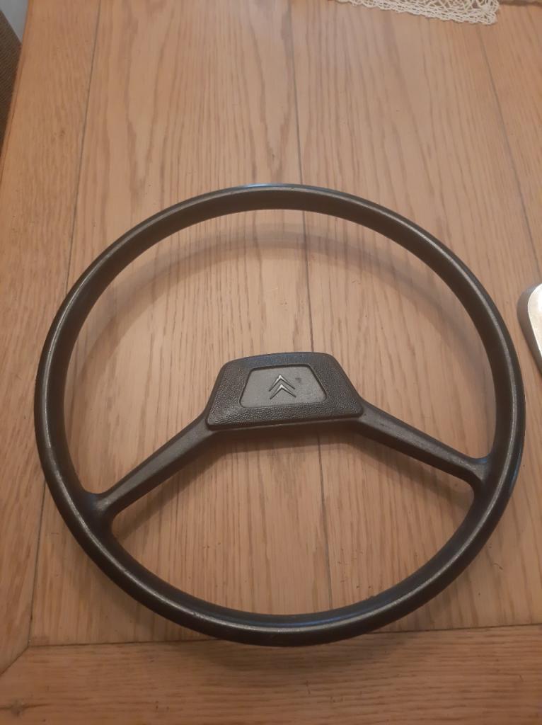 Volant calandre CITROEN 2CV mehari dyane LesAnciennes.com