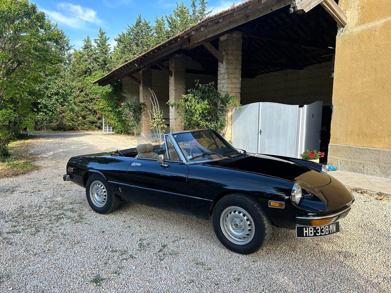 1980 Alfa Romeo Spider 2000 Series 2 'Coda Tronca' LesAnciennes.com