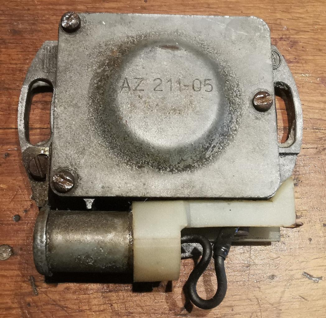 Boitier d, allumage CITROEN 2CV et dérivés LesAnciennes.com