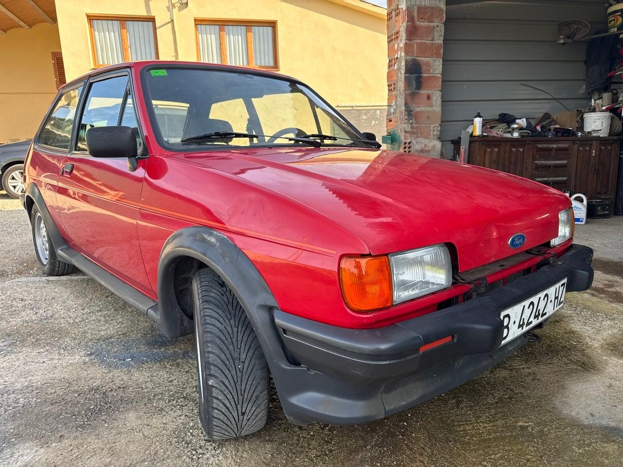 1987 Ford Fiesta XR2 Mk2 LesAnciennes.com