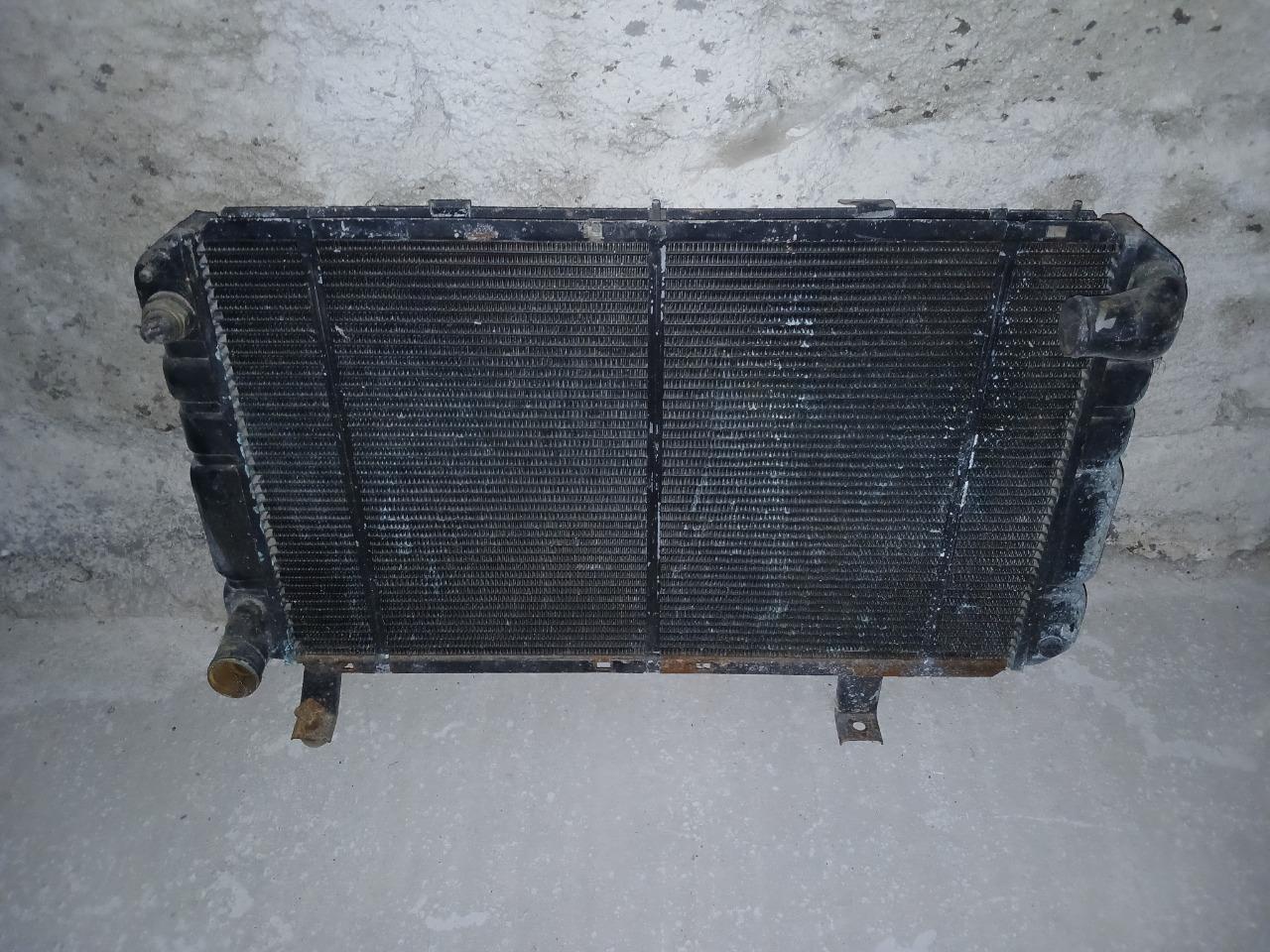 Radiateur de refroidissement PEUGEOT 505 turbo d LesAnciennes.com