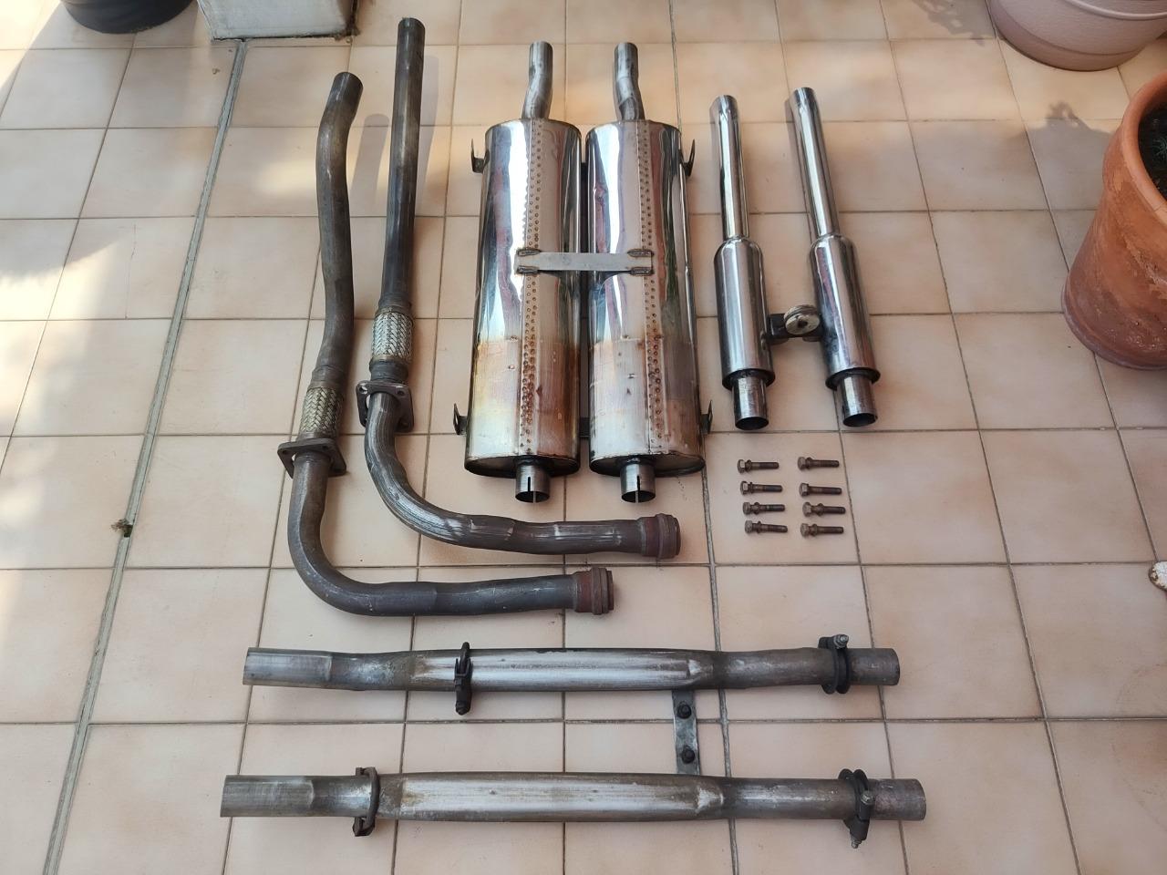 Echappement JAGUAR Type E Coupe 4.2. 1965 LesAnciennes.com