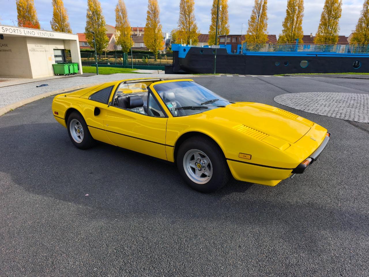 FERRARI 308 Gtsi - 1982 LesAnciennes.com