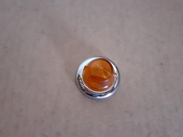 Cabochon TRIUMPH TR5 LesAnciennes.com