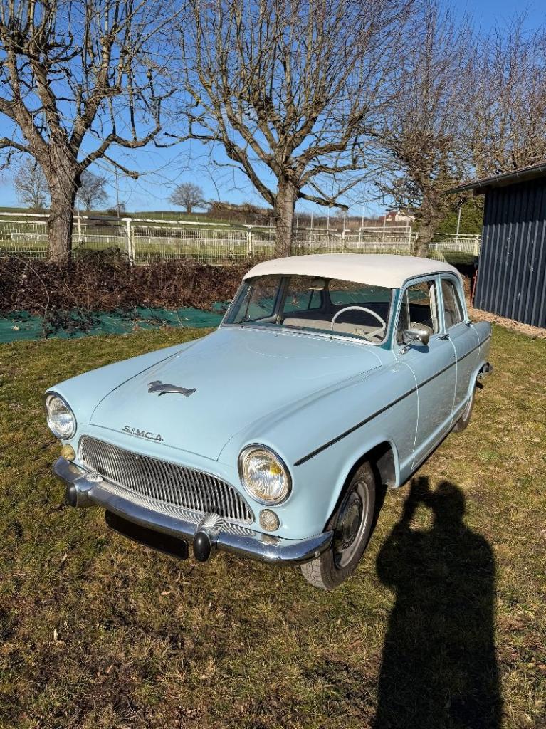 SIMCA Aronde - 1960 LesAnciennes.com