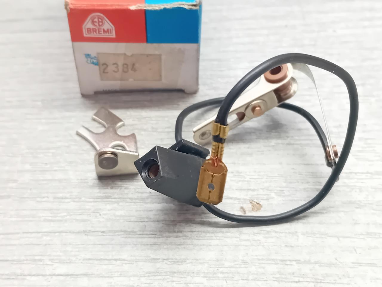 2384 – RUPTEURS VIS PLATINEES ALFA ROMEO ALFASUD LesAnciennes.com