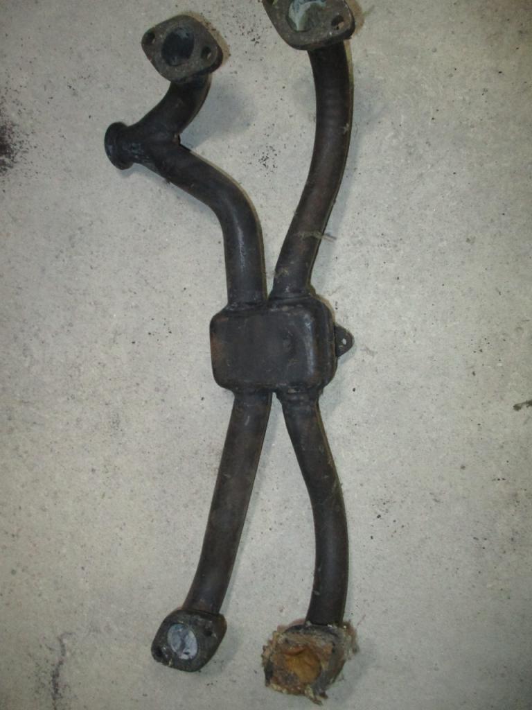 Pipe CITROEN 2CV AZ LesAnciennes.com