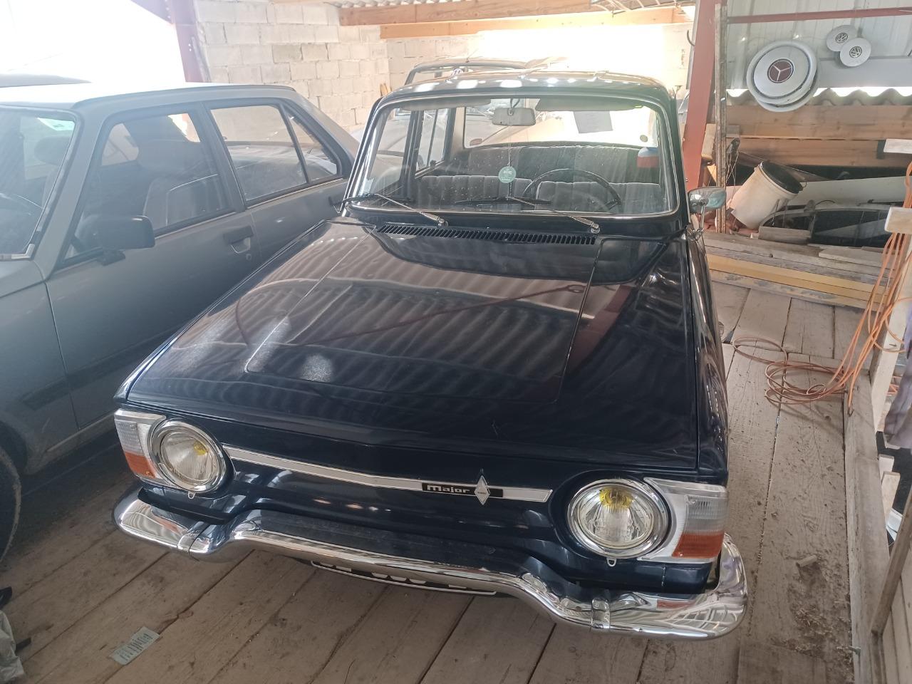 RENAULT 10 (R10) - 1967 LesAnciennes.com