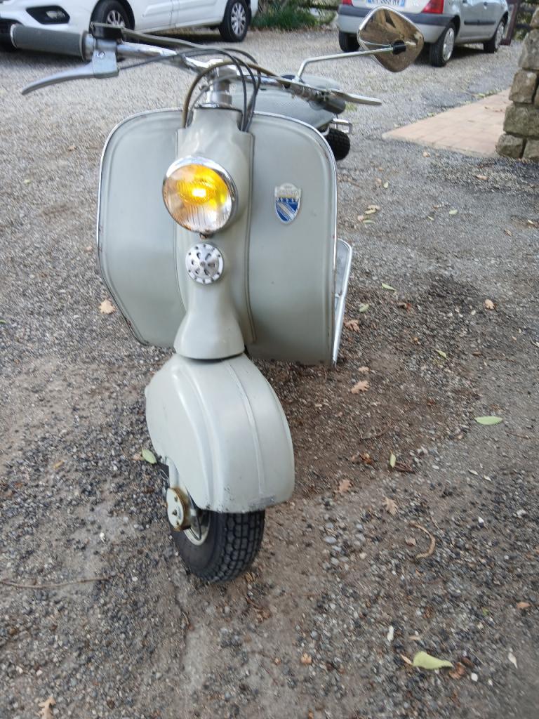 LAMBRETTA LD 125 - 1956 LesAnciennes.com