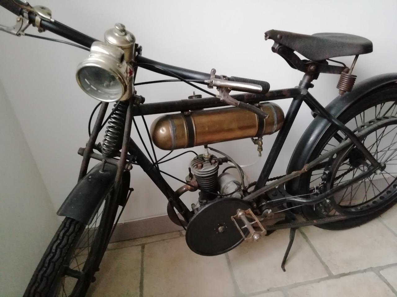 MOTOBECANE B1 - 1929 LesAnciennes.com