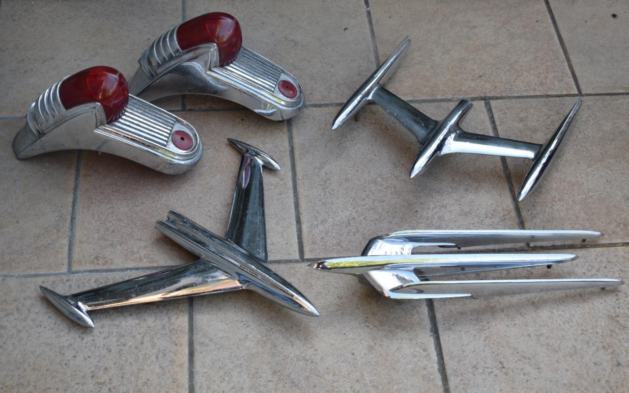 Lot 5 piece oldtimer OLDSMOBILE américaine USA LesAnciennes.com