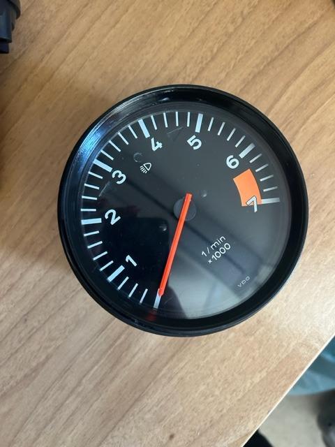 Compte tuours Porsche 911 SC LesAnciennes.com