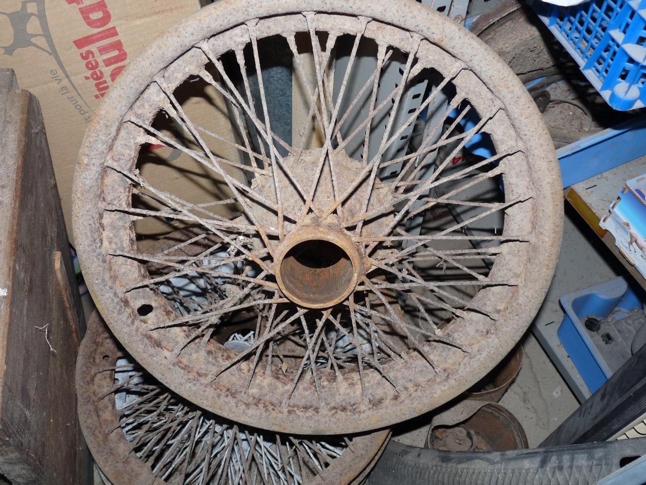 Jantes à rayon LesAnciennes.com