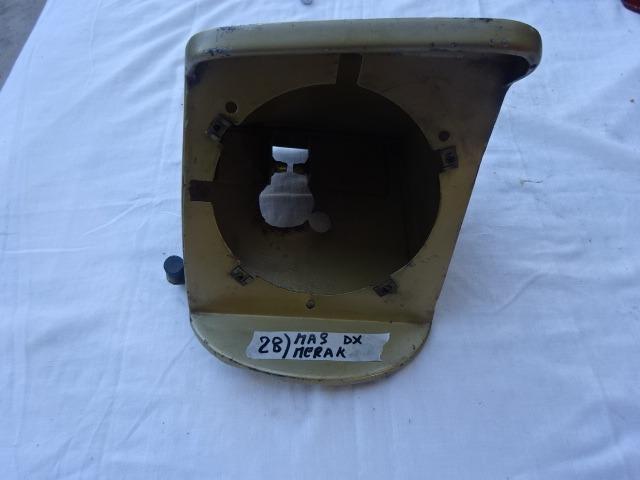 Boîtier de phare droit pour Maserati Merak LesAnciennes.com