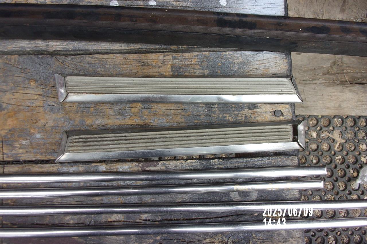 Lot de pièces CITROEN DS ds LesAnciennes.com