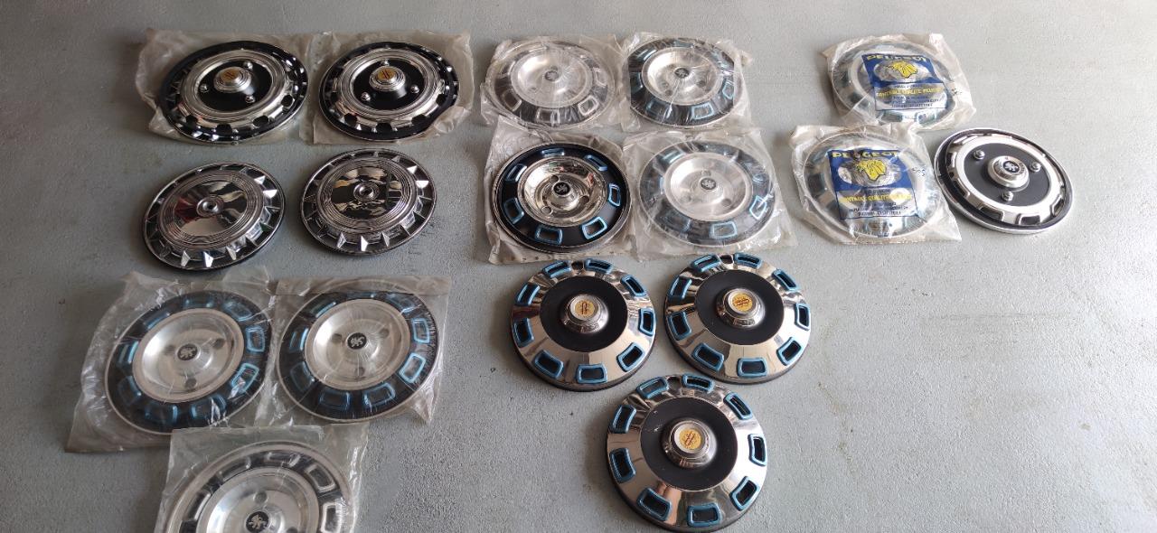 Enjoliveurs robergel PEUGEOT 204 304 404 504 505 LesAnciennes.com