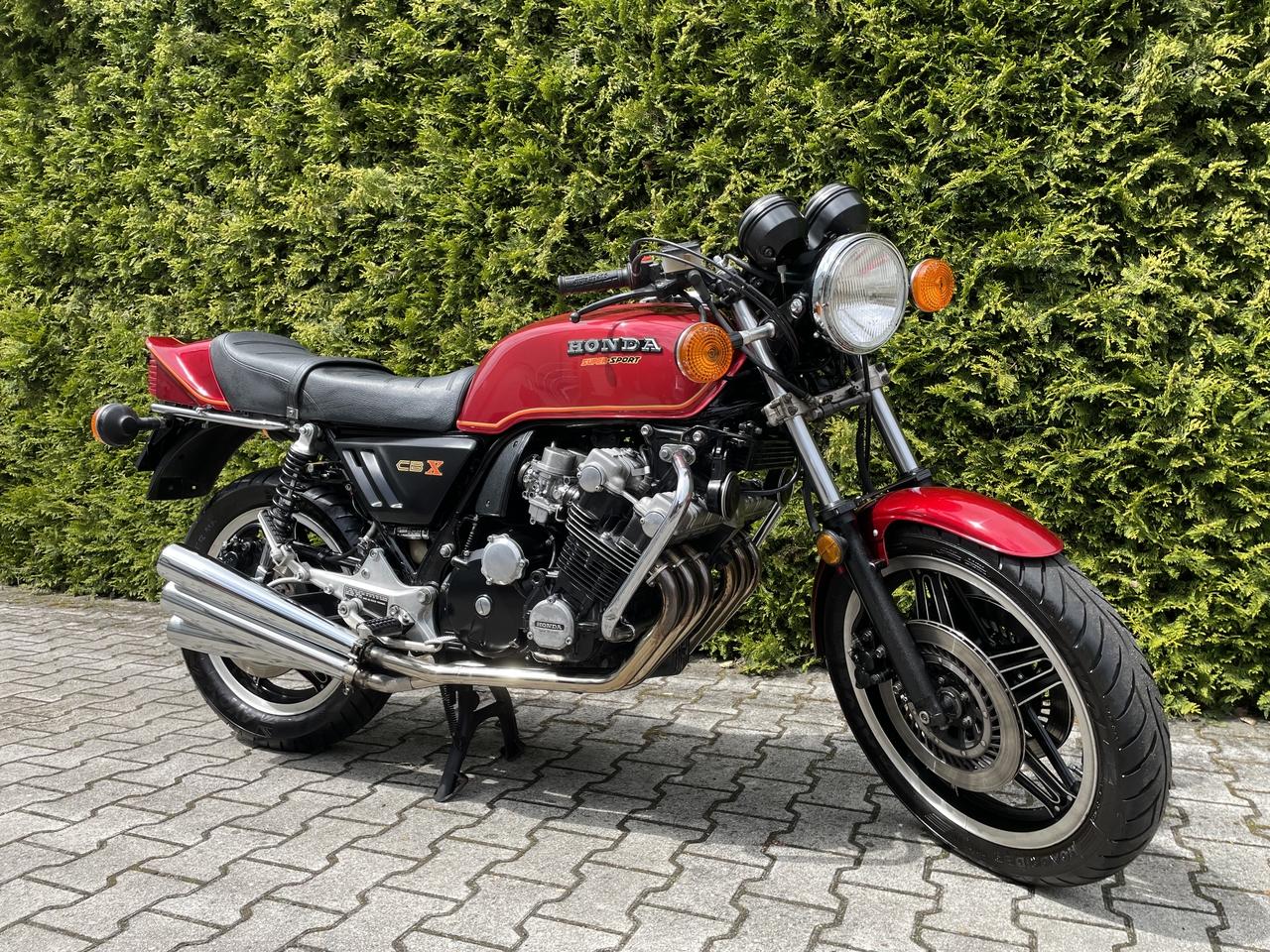1981 Honda CBX1000 Supersport LesAnciennes.com