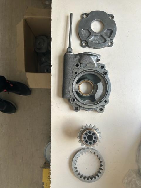 Pompe à huile pour Citroen SM LesAnciennes.com