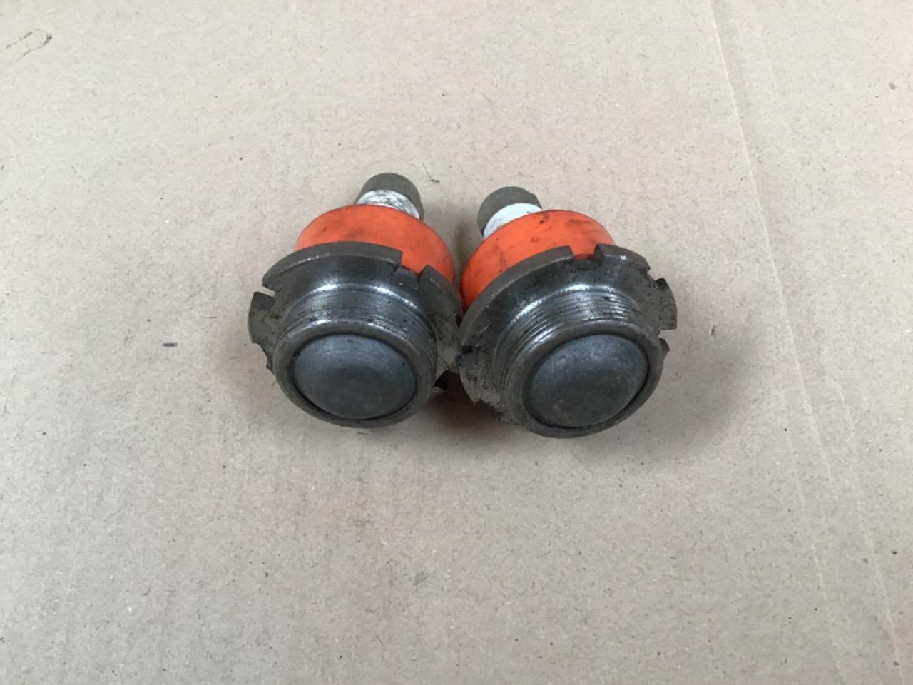 ROTULES SUSPENSION PEUGEOT 504/505/604/TAGORA LesAnciennes.com