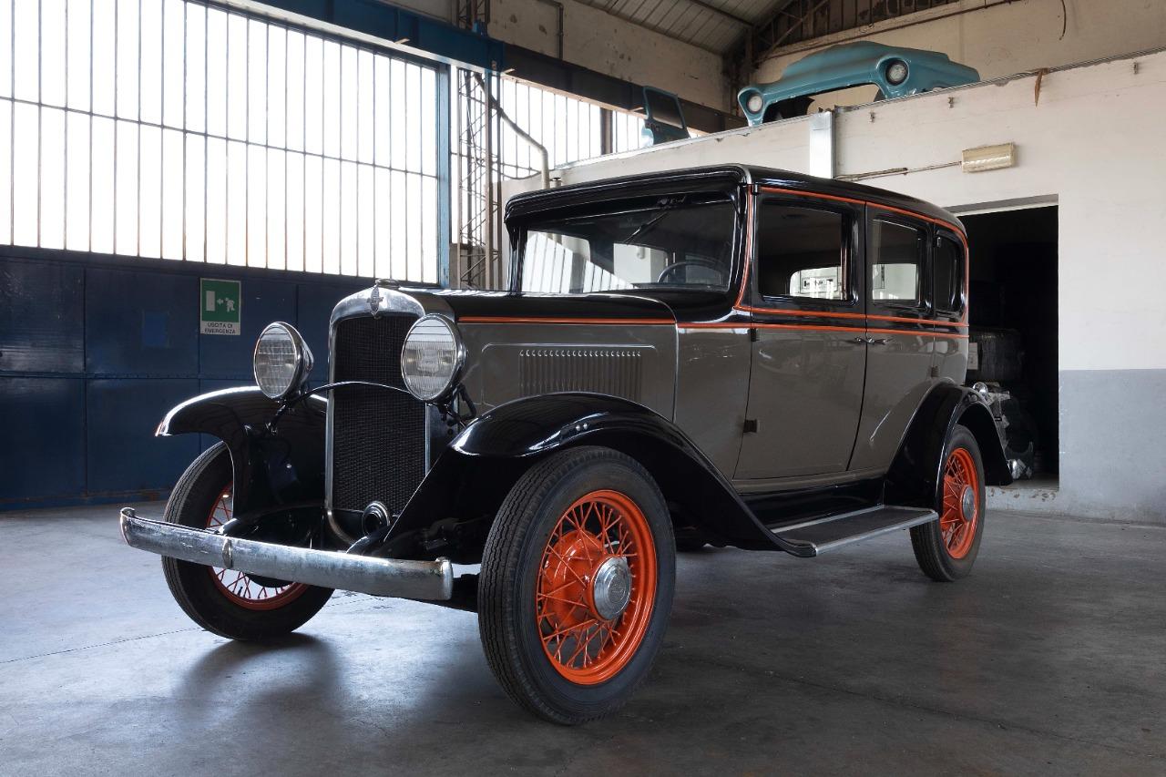 CHEVROLET Independence Sedan AE-12 - 1931 LesAnciennes.com