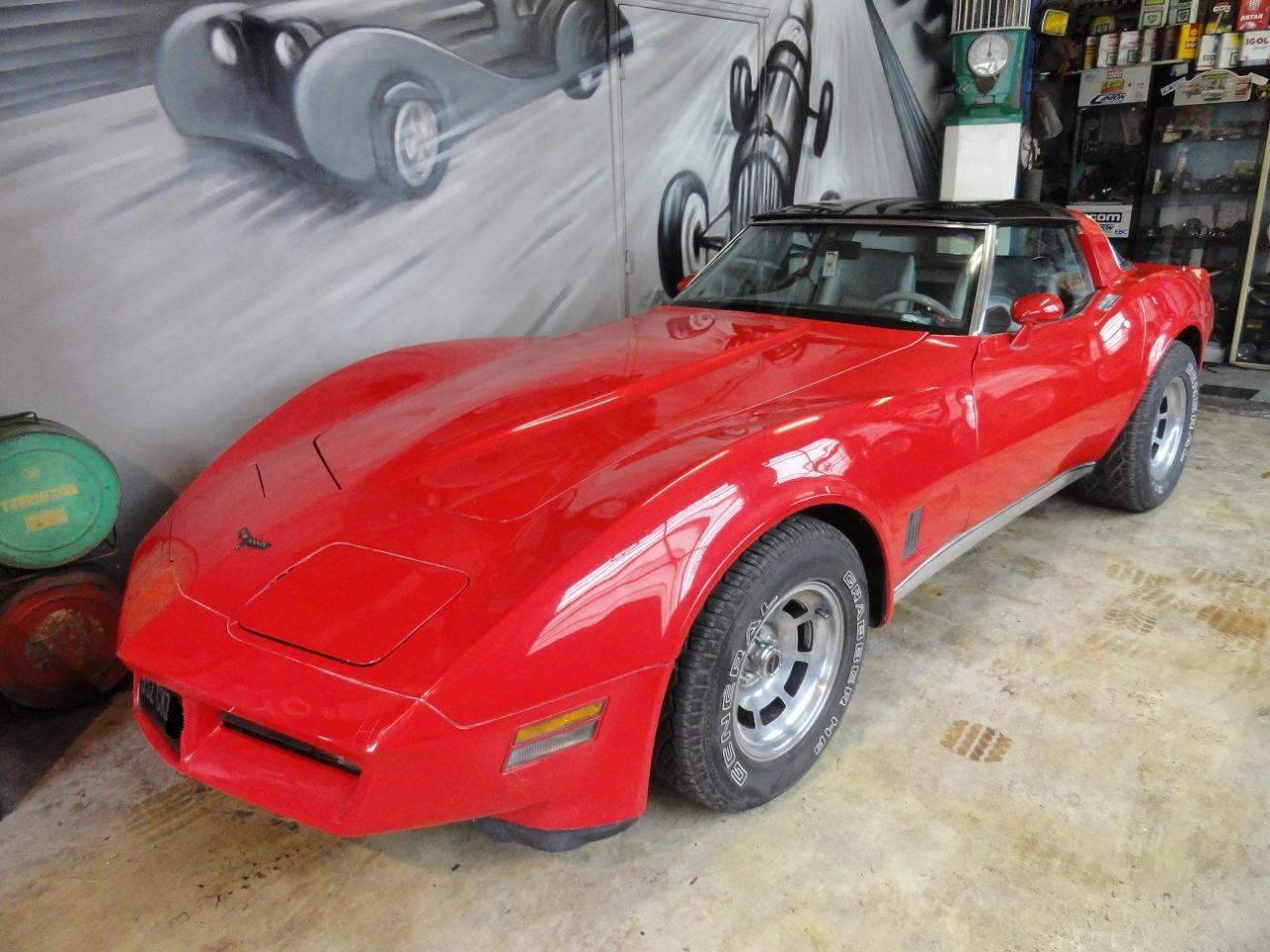 CHEVROLET Corvette - 1981 LesAnciennes.com
