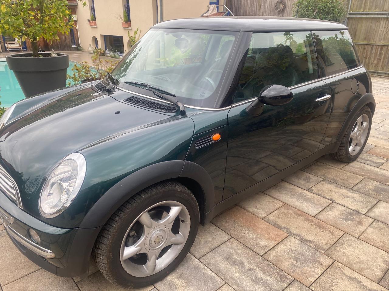 MINI Copper 1600 - 2002 LesAnciennes.com