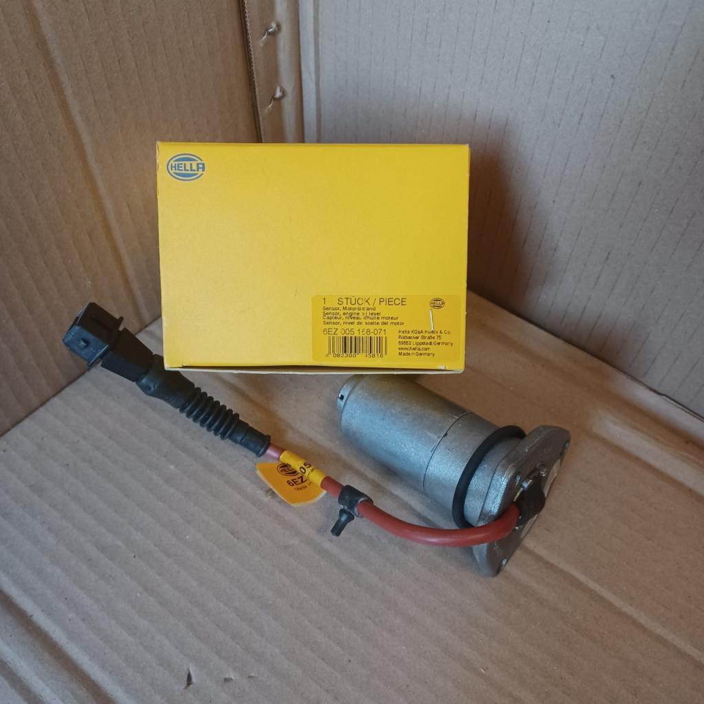 Capteur niveau huile moteur BMW E34 530i V8 540i E LesAnciennes.com