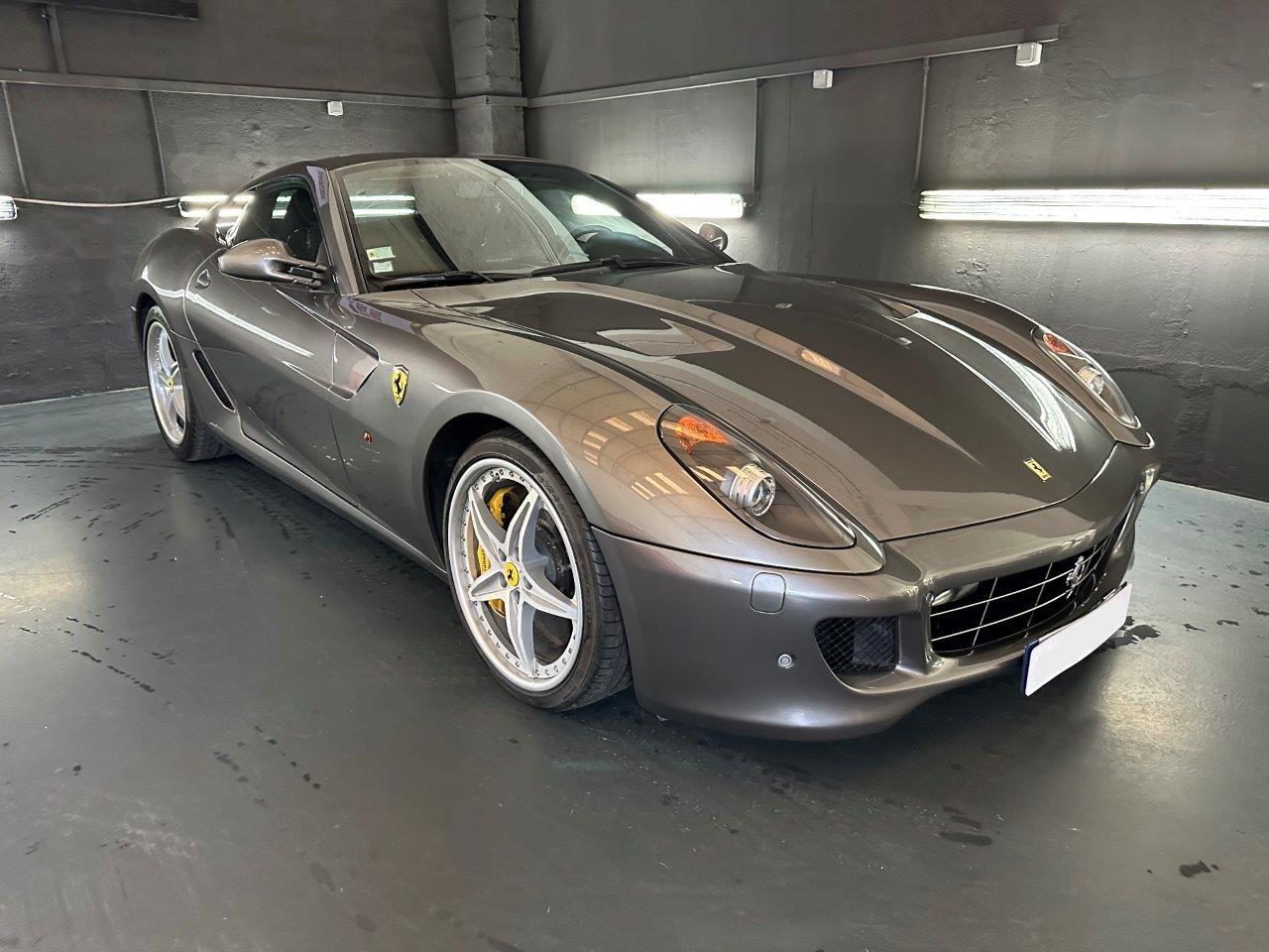 FERRARI 599 GTB FIORANO HGTE F1 - 2010 LesAnciennes.com