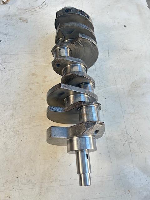 Vilebrequin pour Maserati Indy 4.7 LesAnciennes.com