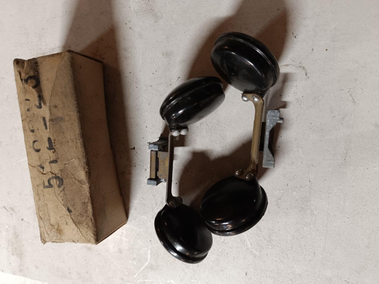 Flotteurs neufs LesAnciennes.com