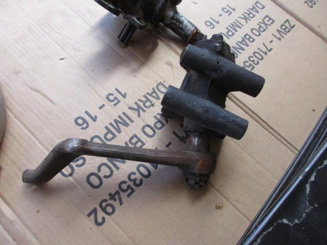 Renvoi de boite de direction pour Ferrari 330 GTC LesAnciennes.com