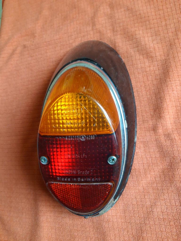 Feu VOLKSWAGEN Coccinelle LesAnciennes.com