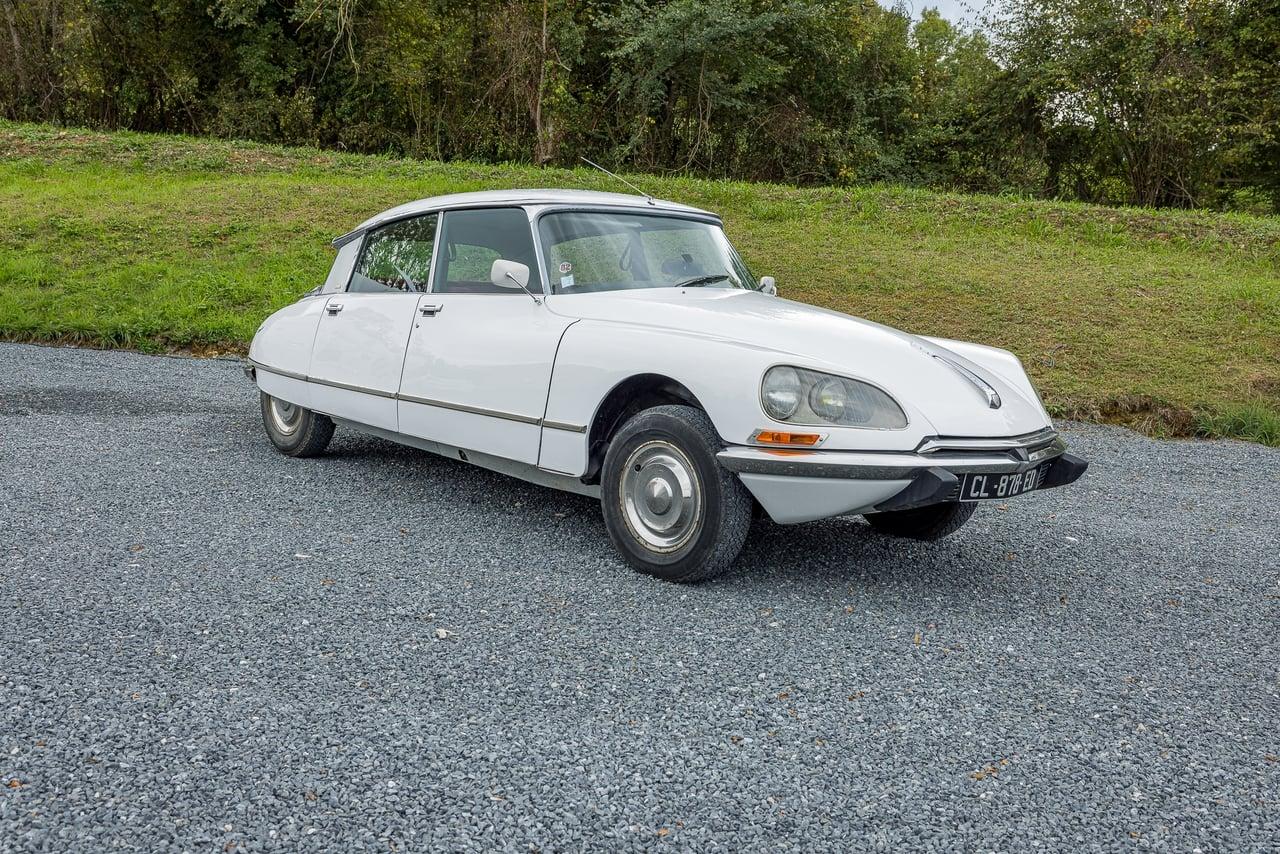 1973 Citroën DS23 IE Pallas LesAnciennes.com