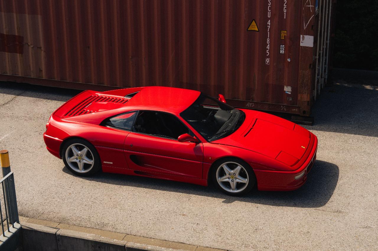 FERRARI F355 GTB-Manuelle - 1996 LesAnciennes.com