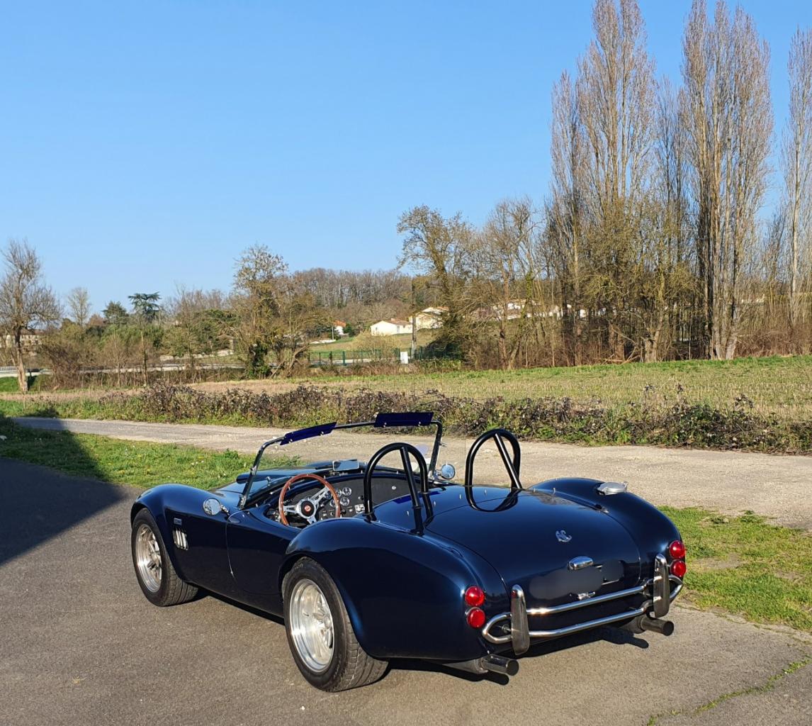 AC Cobra 427 CI - 1968 LesAnciennes.com