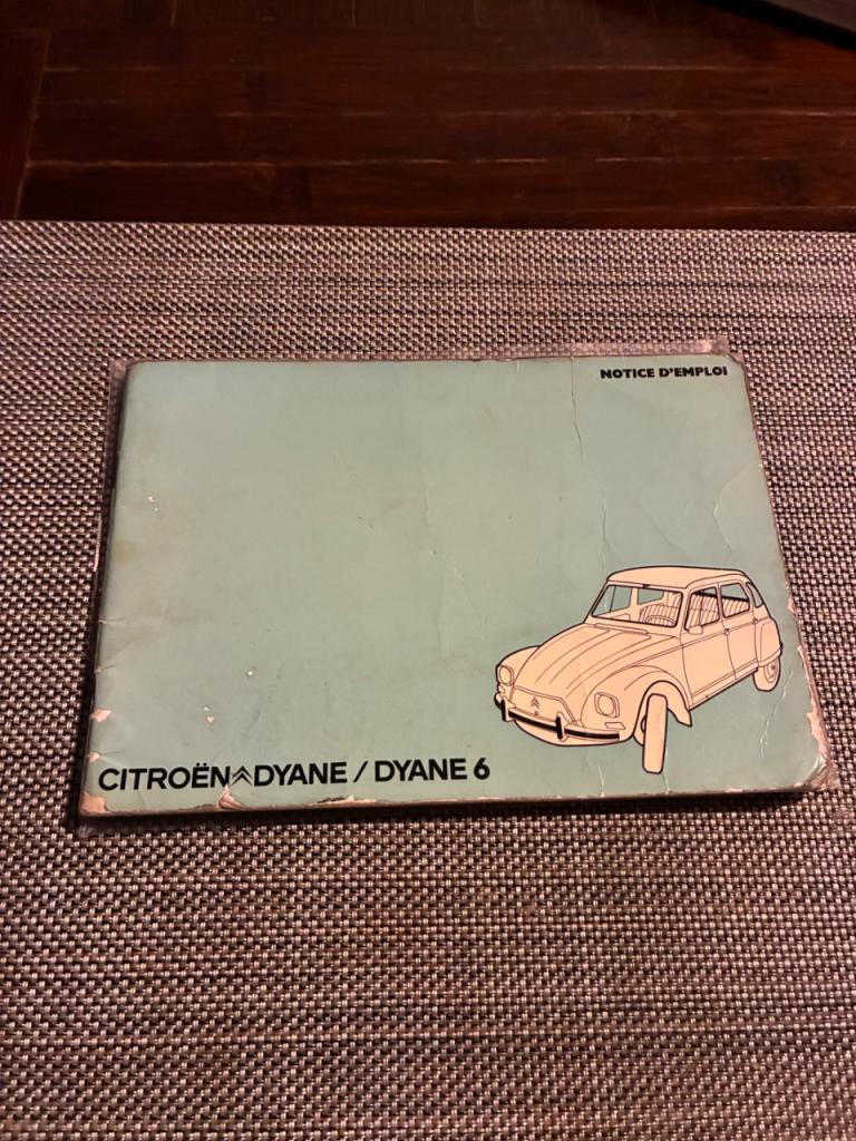 Carnet mode d’emploi notice CITROEN Dyane LesAnciennes.com