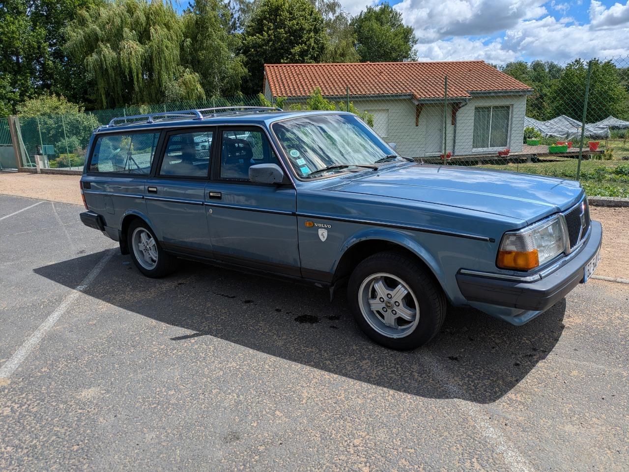 VOLVO 245 GL - 1987 LesAnciennes.com