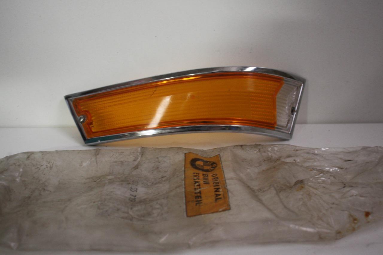 Feu clignotant avant droit neuf d’époque BMW 700 LesAnciennes.com