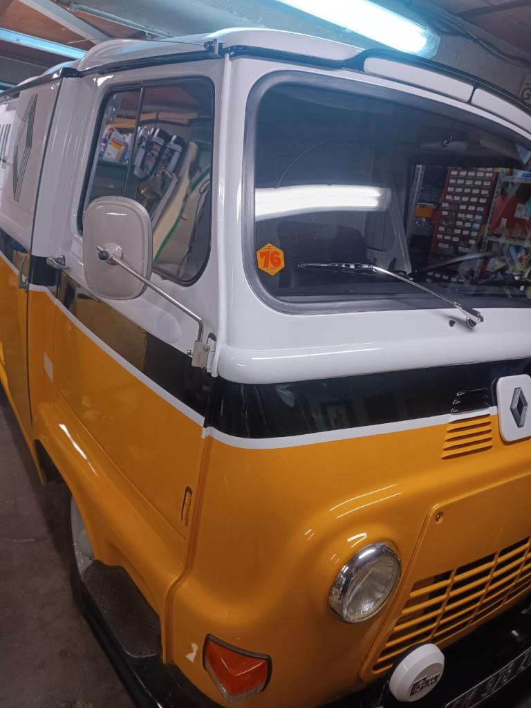 RENAULT ESTAFETTE R2136 RenaultService - 1973 LesAnciennes.com