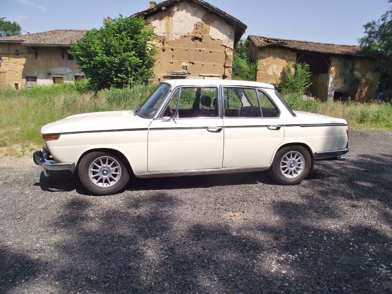 BMW 2000 2000 Tilux - 1970 LesAnciennes.com