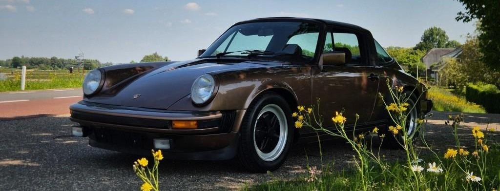 PORSCHE 911 SC - 1983 LesAnciennes.com
