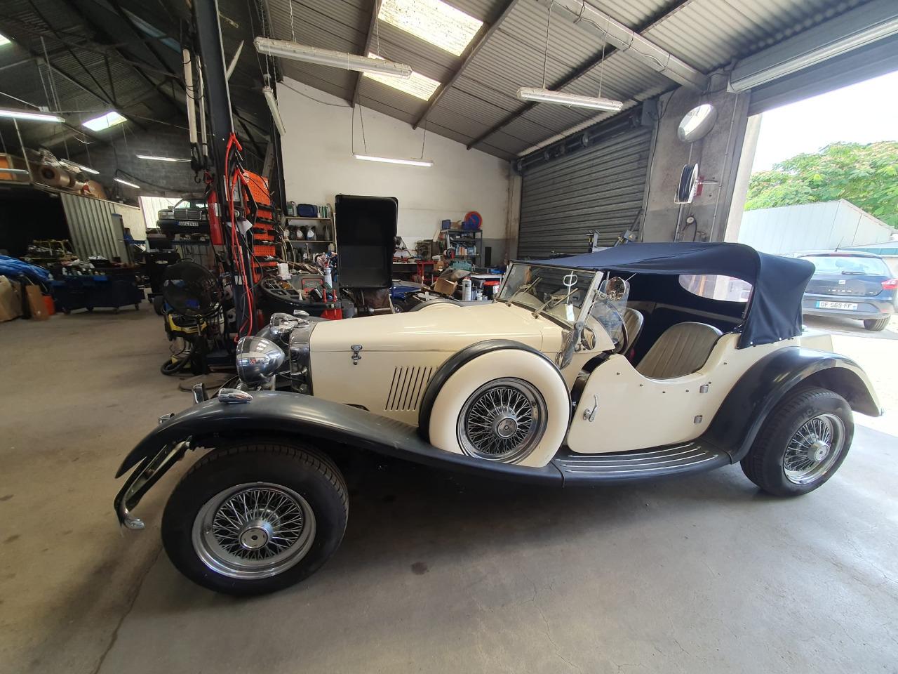CLASSIC ROADSTERS Duke Cabriolet - 1987 LesAnciennes.com