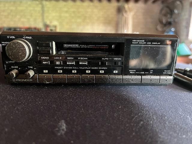 POSTE DE RADIO LesAnciennes.com